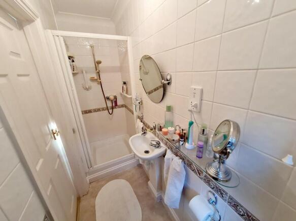 Photo 18