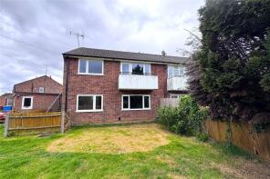 61, Beta Road, Farnborough GU14 8PH