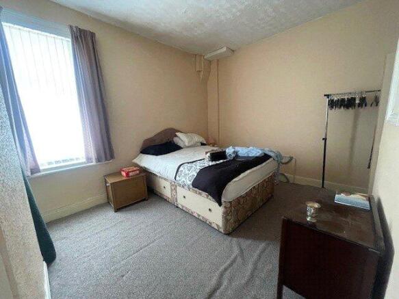 2 bed Terraced for sale Image 5