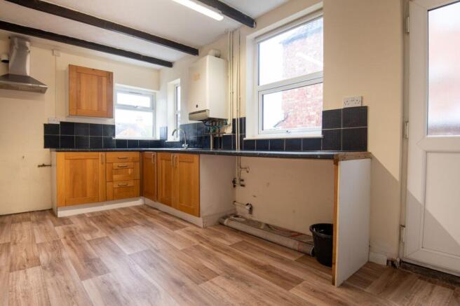 Vivian Road, Wellingborough, NN8 photo 4