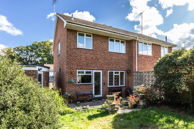Bishops Close, Hurstpierpoint photo 4
