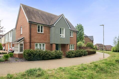Saunders Way, Basingstoke, RG23