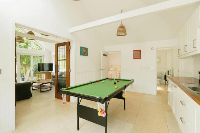 Kitchen 3
