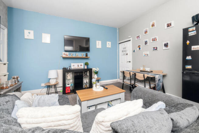 1 bed Terraced for sale Image 5