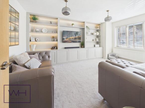 CAM04980G0-PR0126-ST