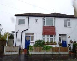 Flat 2, 230, Manchester Drive, Leigh-on-sea SS9 3ET