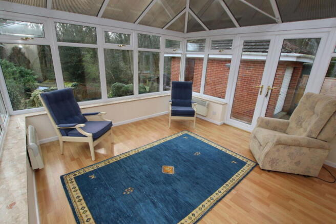 3 bed Detached Bungalow for sale Image 7