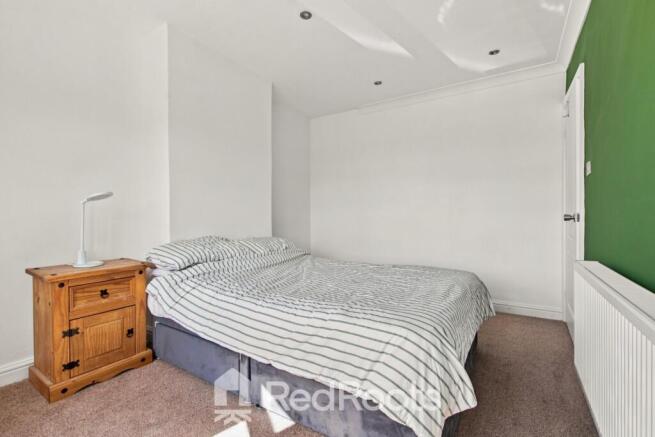 3 bed Semi-Detached for sale Image 12