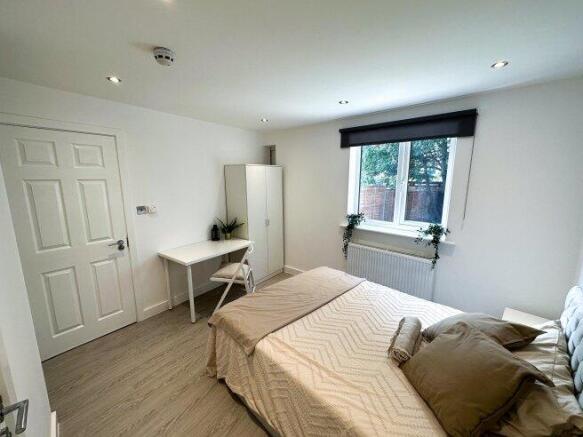 baskerville-gardens-nw10-1pf-1051418