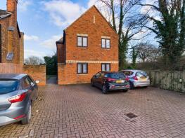 Flat 4, 36 Bearton Villa, Bedford Road, Hitchin SG5 2TY