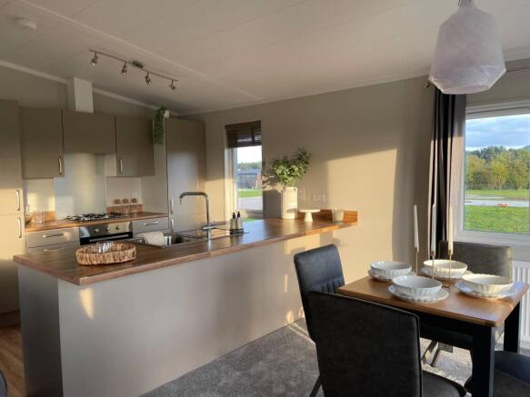 2 bed Lodge for sale Image 8