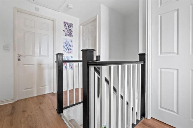 3 bed Detached for sale Image 10