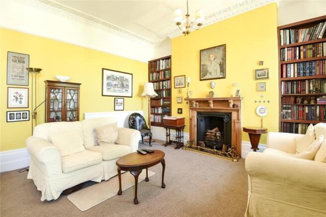 Sitting/Bedroom