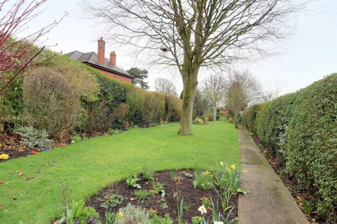 Long Rear Garden