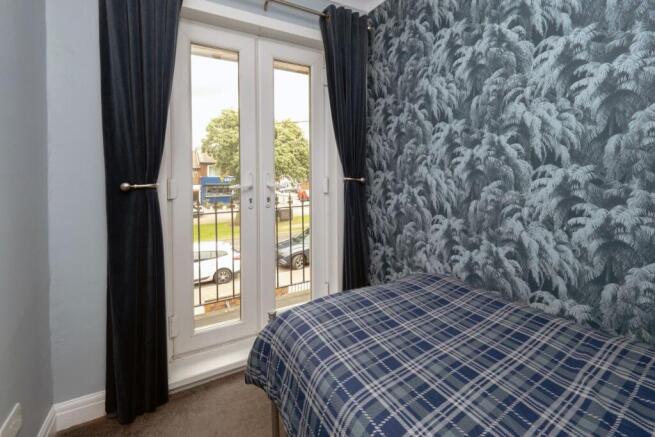 3 bed Terraced for sale Image 12