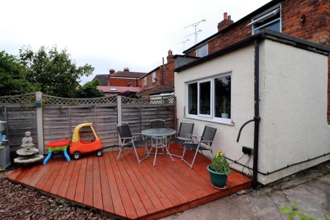 Rear Decked Area