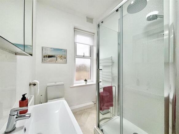 1 bed Terraced for sale Image 11