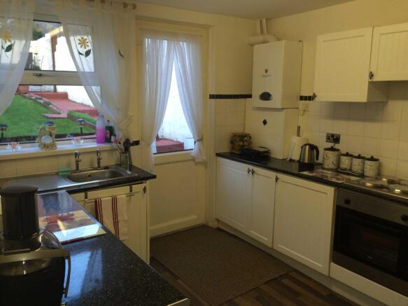 Photo 8