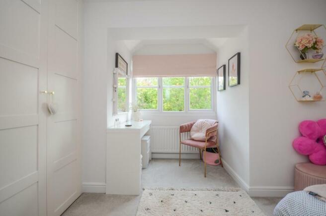 Bedroom 2 pic 2.jpg