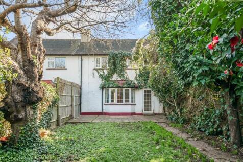 Warren Avenue,
Richmond, TW10