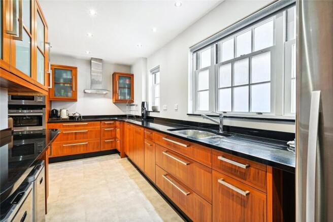 House in London, Belgravia - More