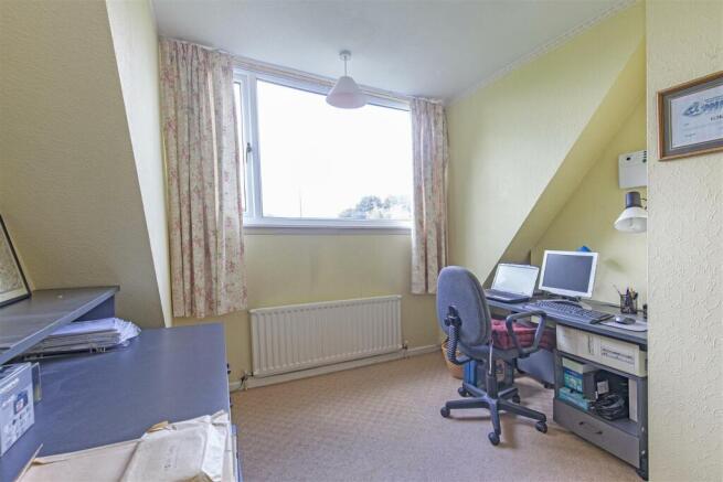 Bedroom 3-2.jpg