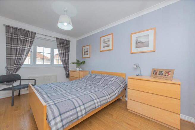 22. Bedroom 2 (1).jpg