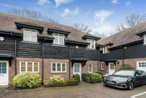 19, Middle Down, Watford WD25 8BW