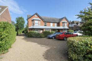 8, 55 Arianne Court, Park Hill Road, Wallington SM6 0RJ