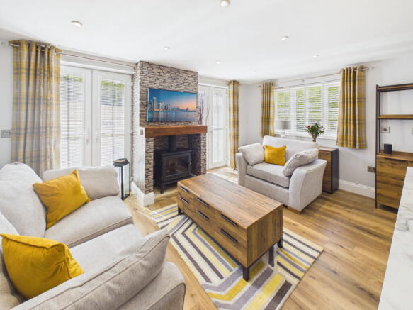2 bed Detached Bungalow for sale Image 11