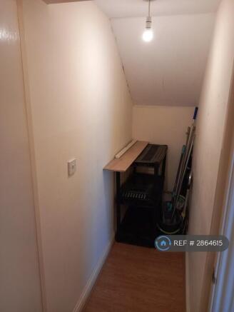 Walk In Storage Cupboard 