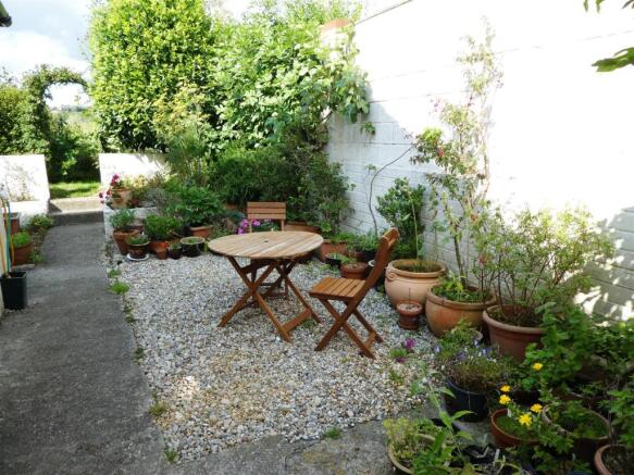 garden1.JPG