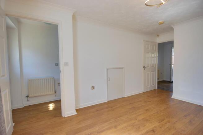 2 bed Semi-Detached for sale Image 10