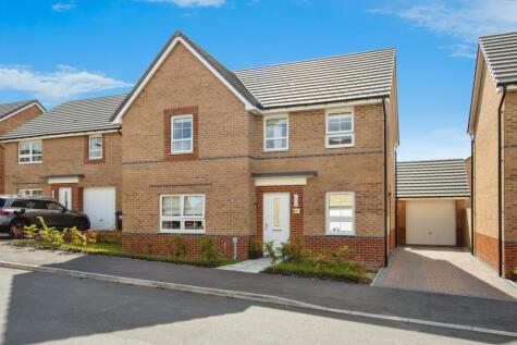 Churchyard Drive, Wakefield, WF3