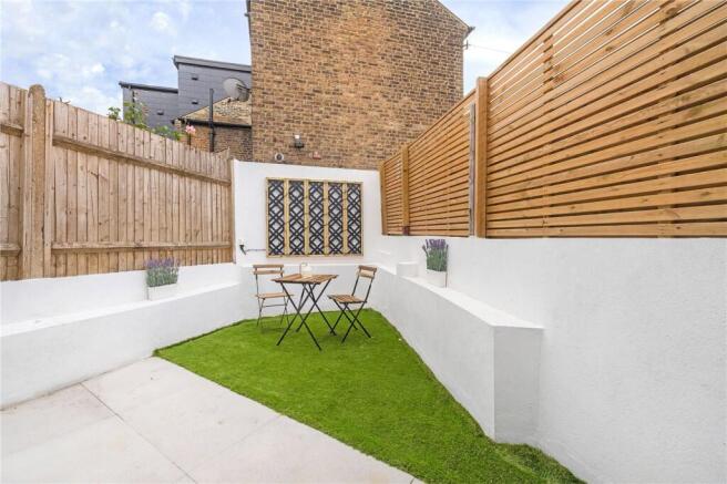 Crawthew Grove, East Dulwich, London, SE22 photo 4