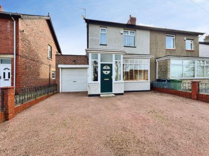 Runhead Gardens, Ryton