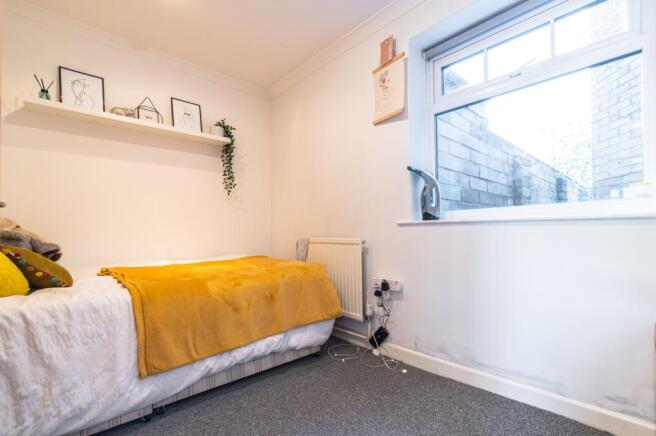1 Dalton Court_8