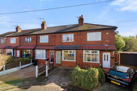 Baslow Grove, Reddish