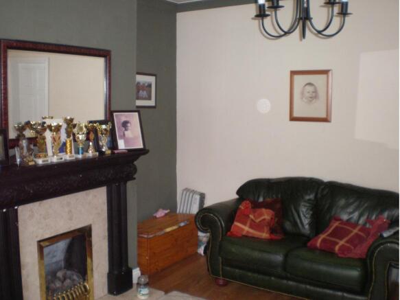 Photo 3