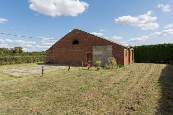 Barn for Conve...