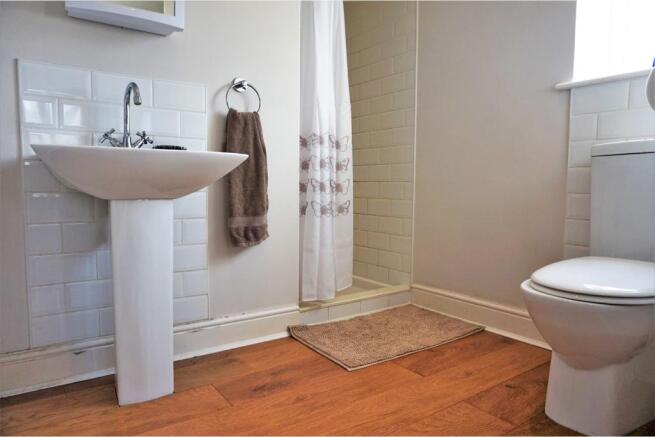 Master En-suite