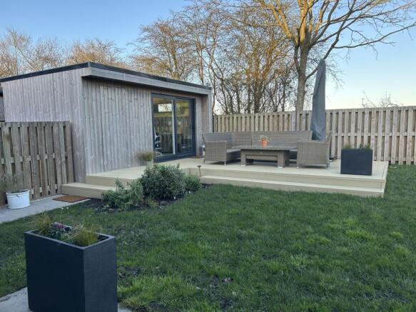 Garden Room / Office