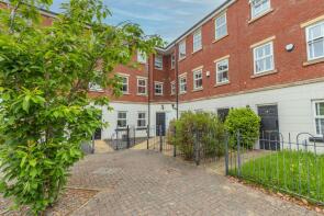11, Mansion Gate Square, Chapeltown, Leeds LS7 4RX