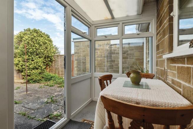 Conservatory / Breakfast