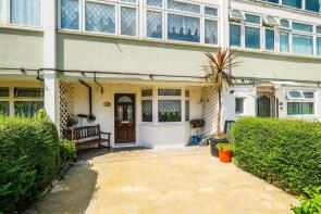 34, Carmen Street, London E14 6AX