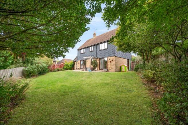 High Meadow, Great Dunmow, Essex photo 4