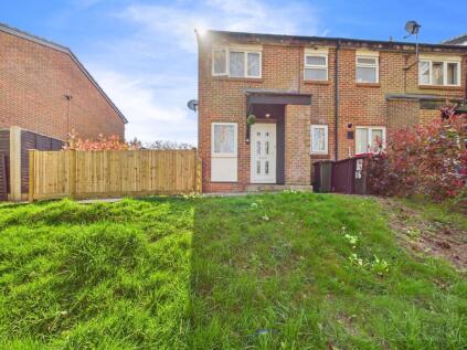 Bishopstone Walk, Crawley, RH11