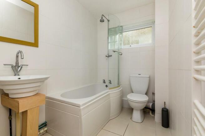 Ashurst Avenue-9.JPG