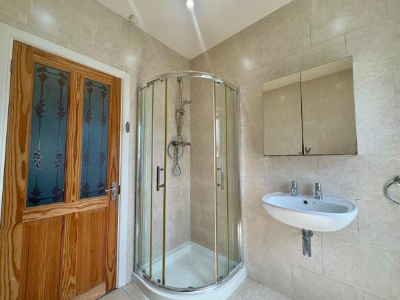 1 bed Terraced to rent Image 9