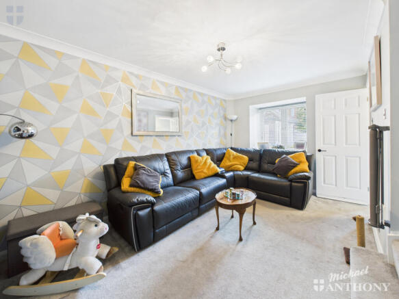 CAM03852G0-PR0429-STILL002